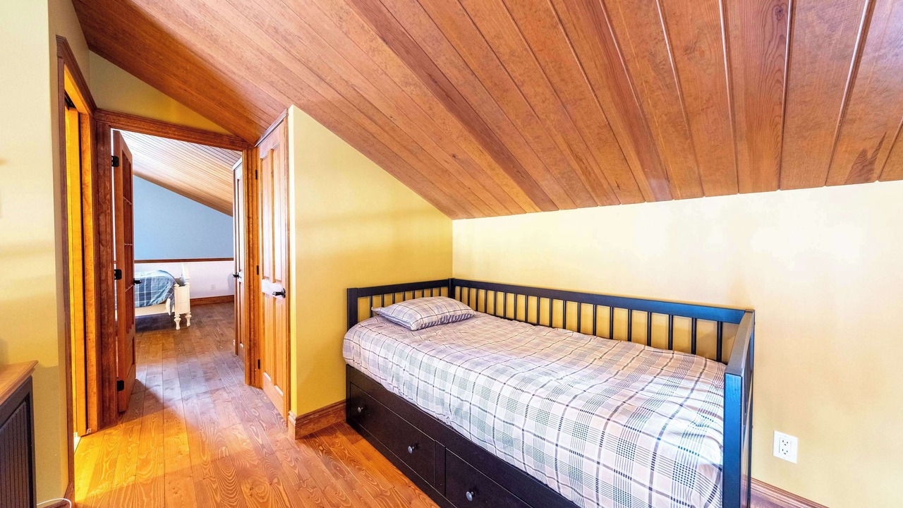 Photo of Bedroom in Saint-Philemon
