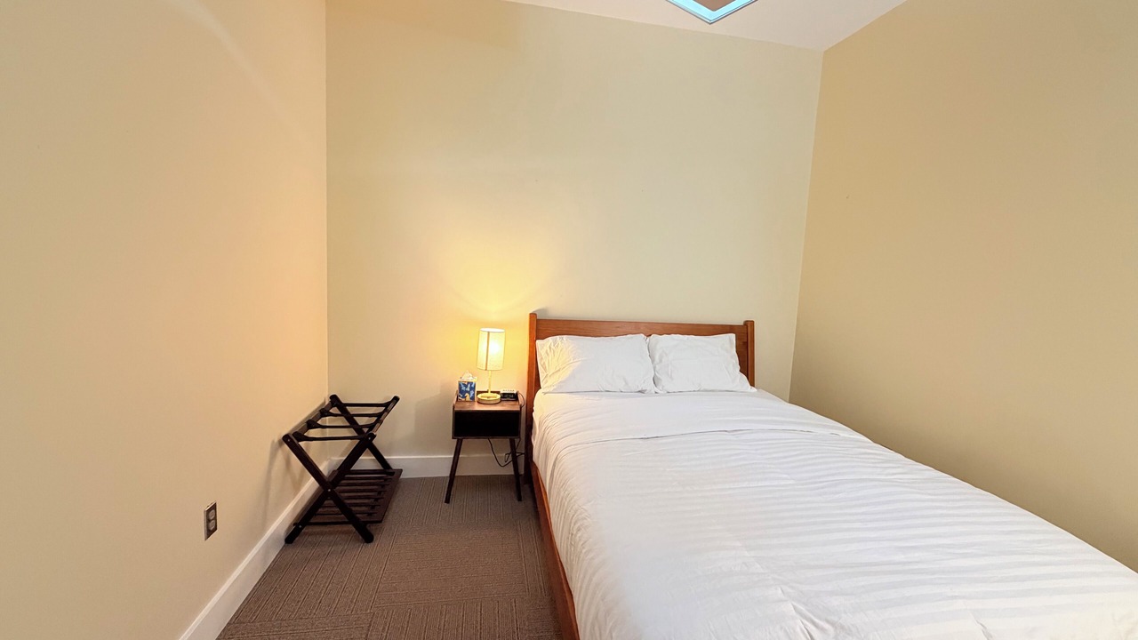 Photo of Bedroom in Utica