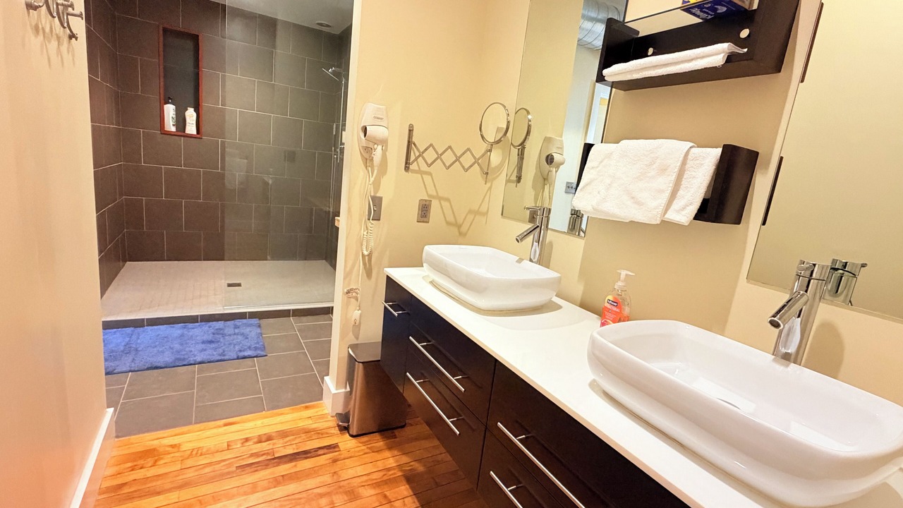 Photo of Bathroom in Utica