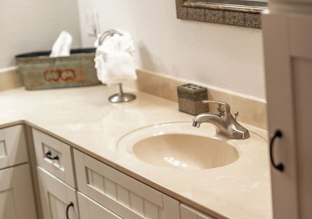 Photo of Bathroom in Blue Eye