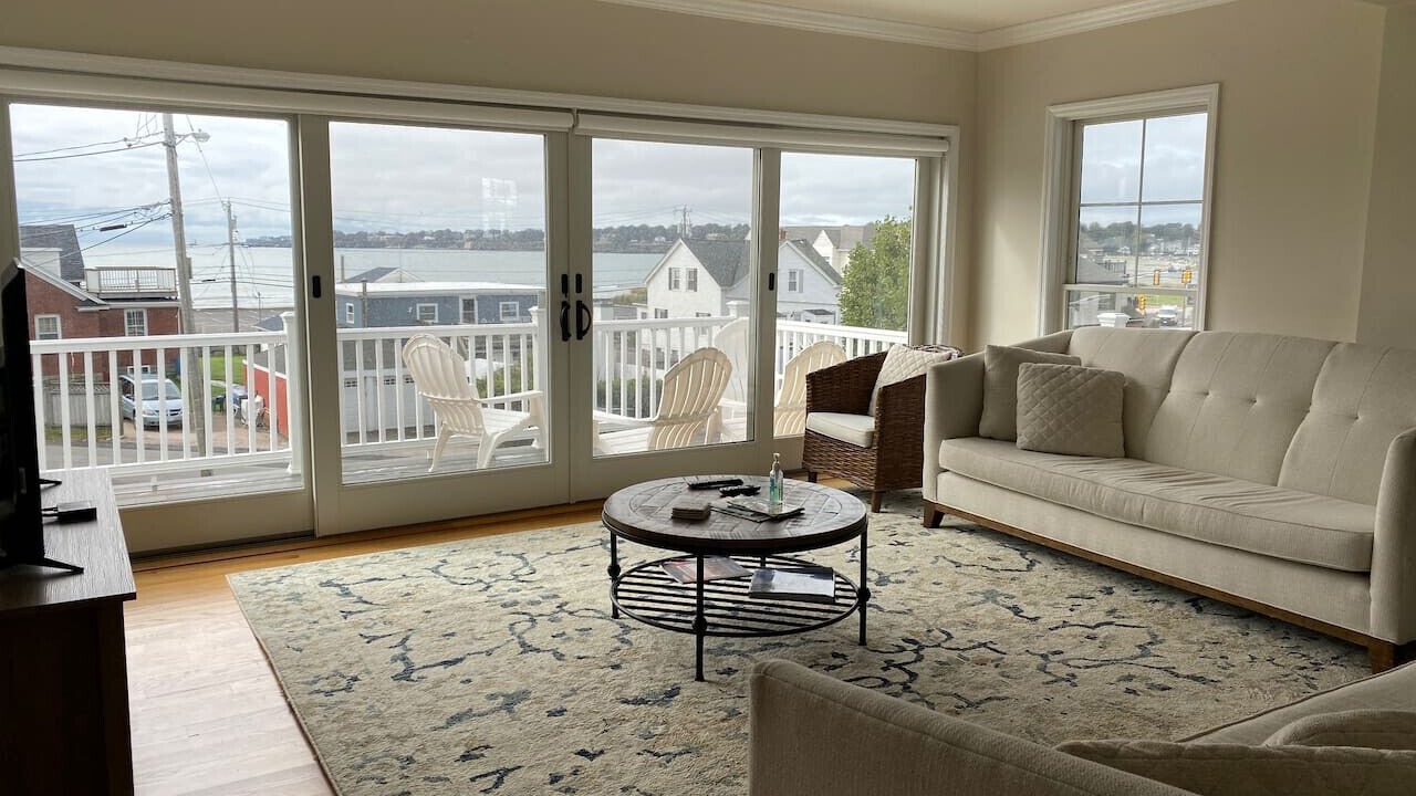 Photo of Livingroom in Newport