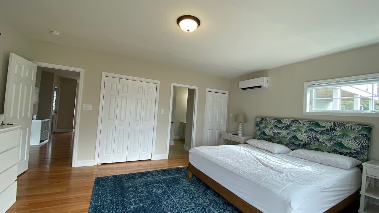 Photo of Bedroom in Newport