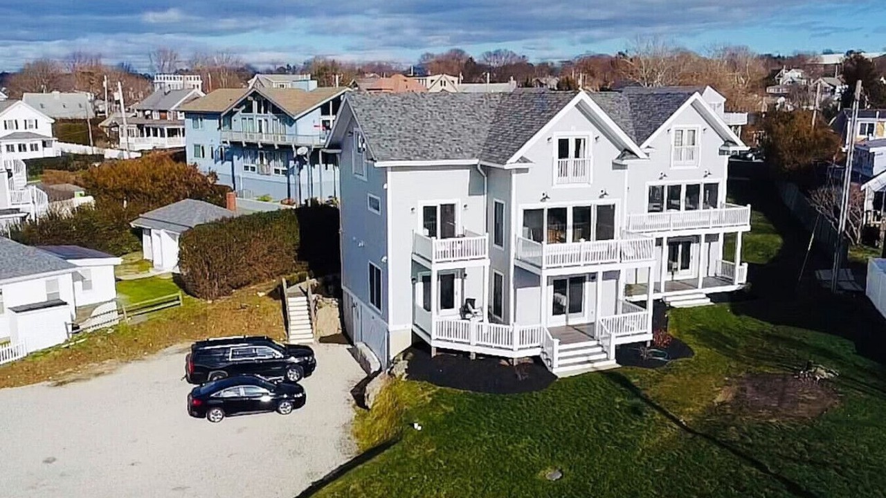 Photo of Outdoor in Newport
