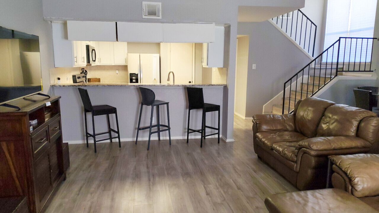 Photo of Livingroom in Northeast Houston