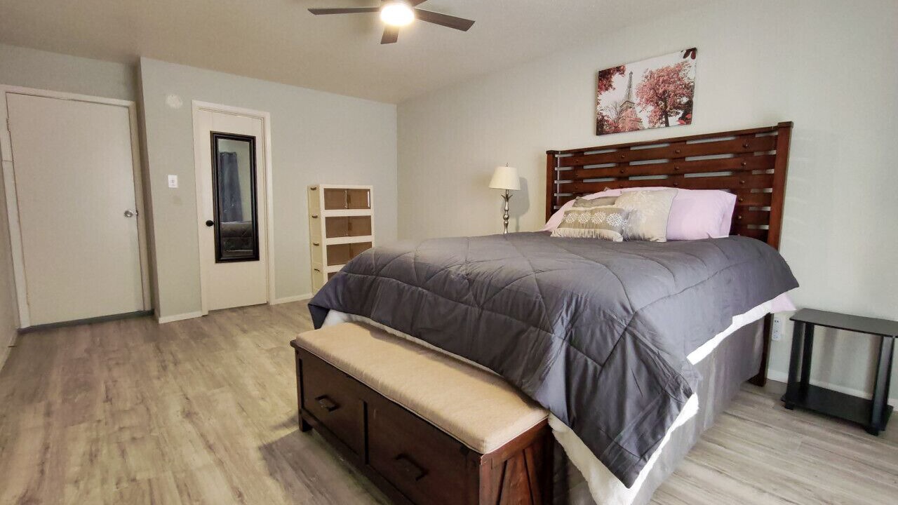 Photo of Bedroom in Northeast Houston
