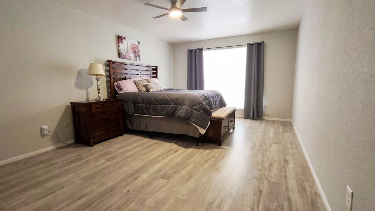 Photo of Bedroom in Northeast Houston