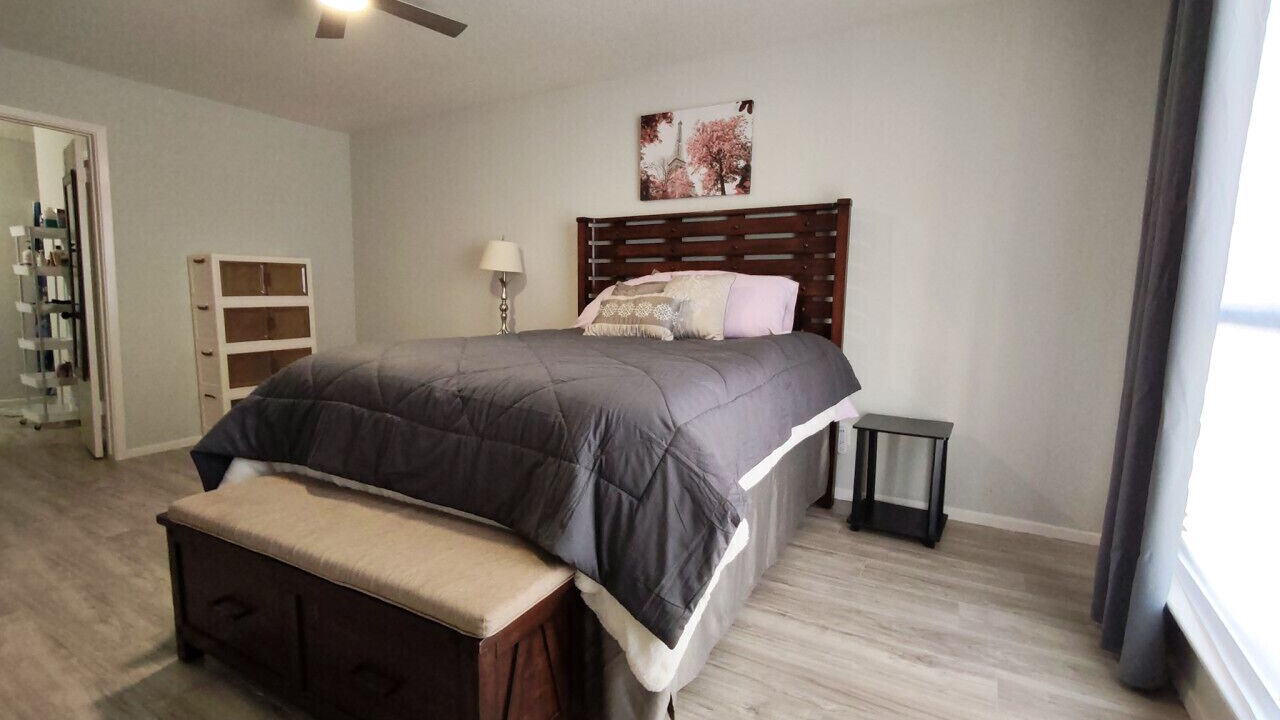 Photo of Bedroom in Northeast Houston