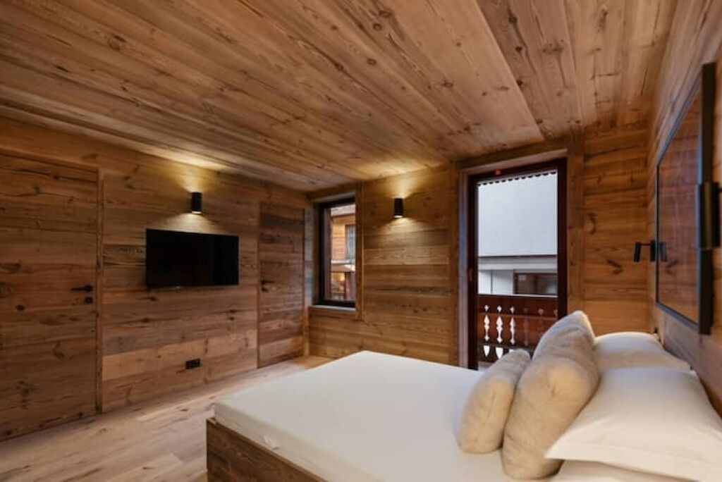 Photo of Bedroom in Champery