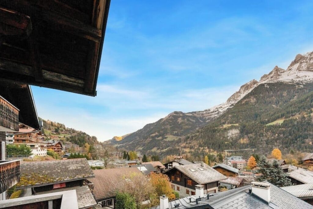 Photo of Others in Champery