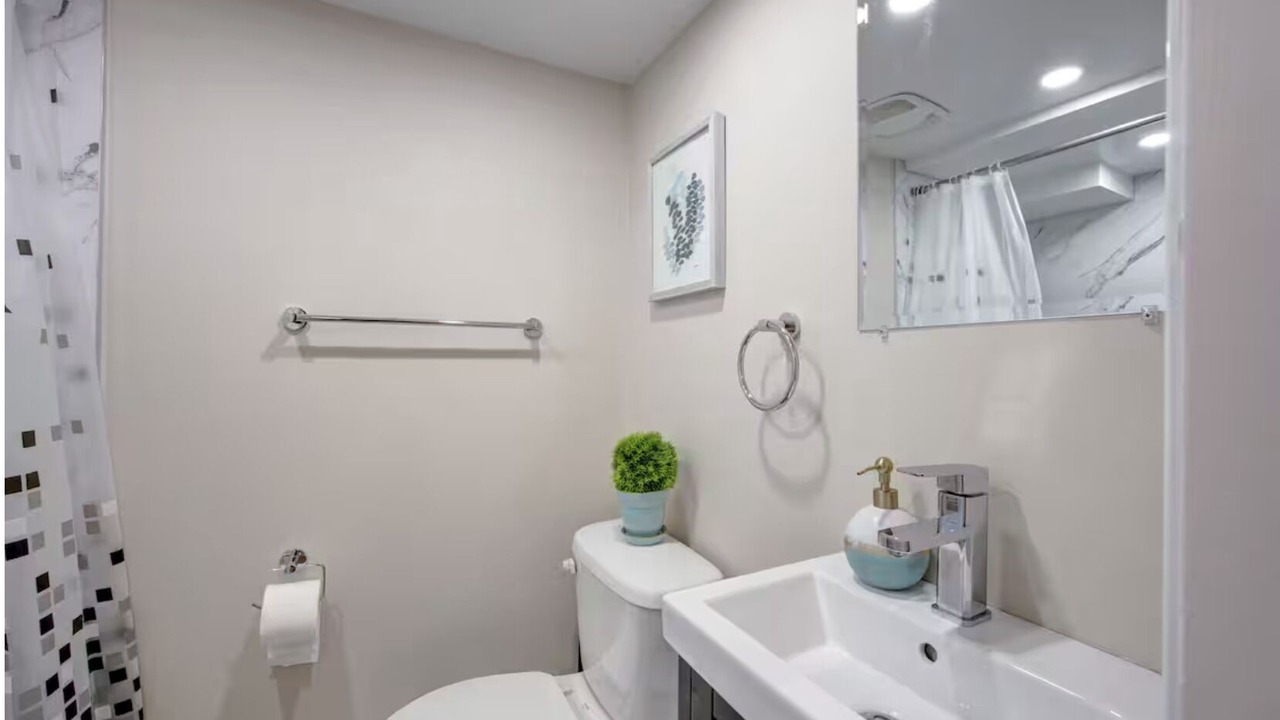Photo of Bathroom in Brampton