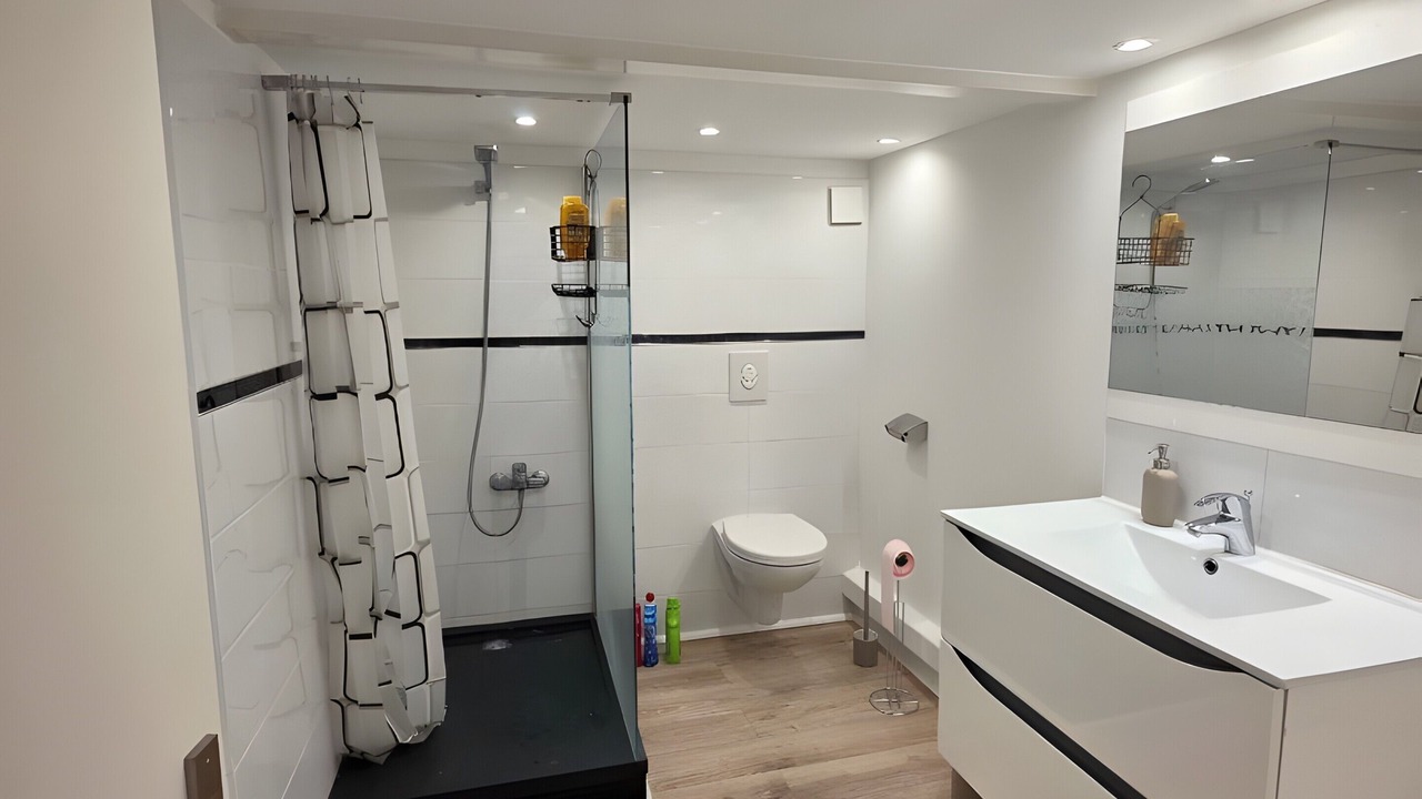 Photo of Bathroom in Saint-Victor