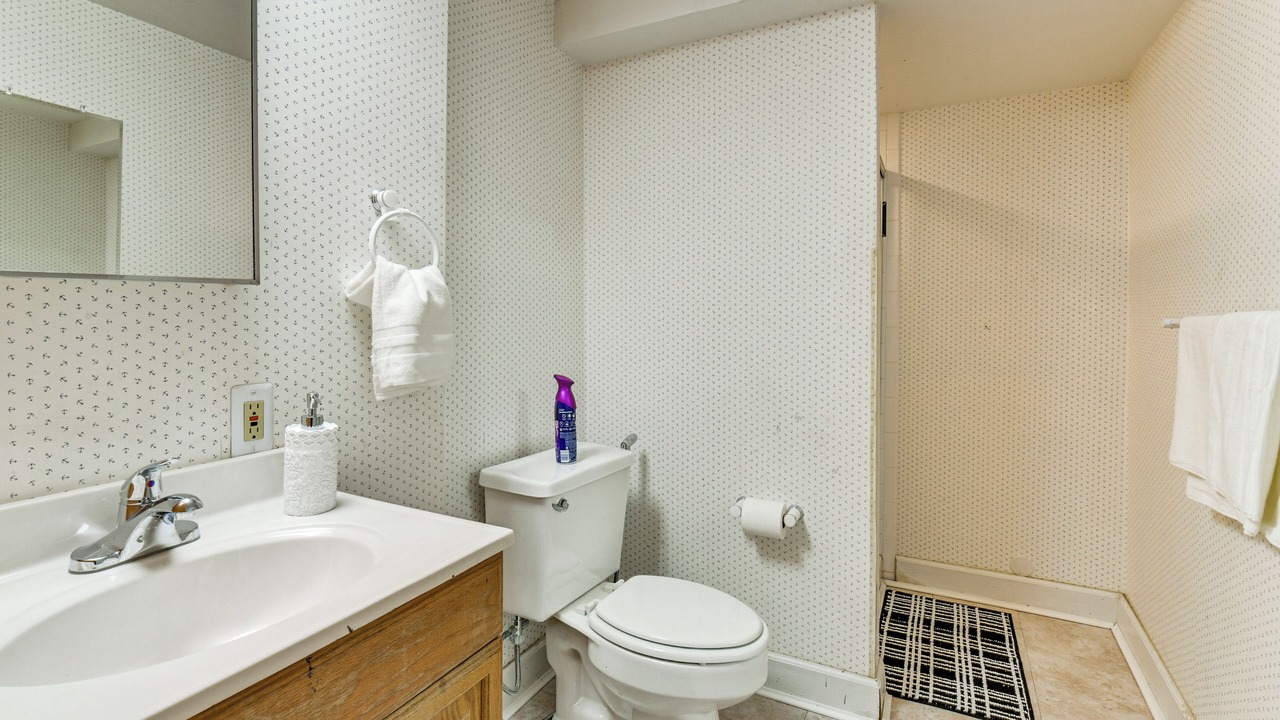 Photo of Bathroom in Aurora