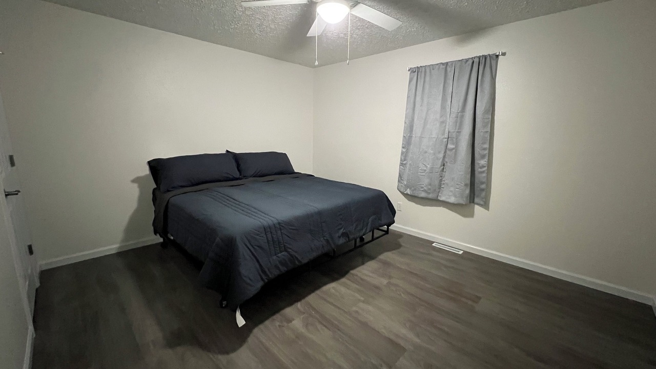 Photo of Bedroom in St. Robert
