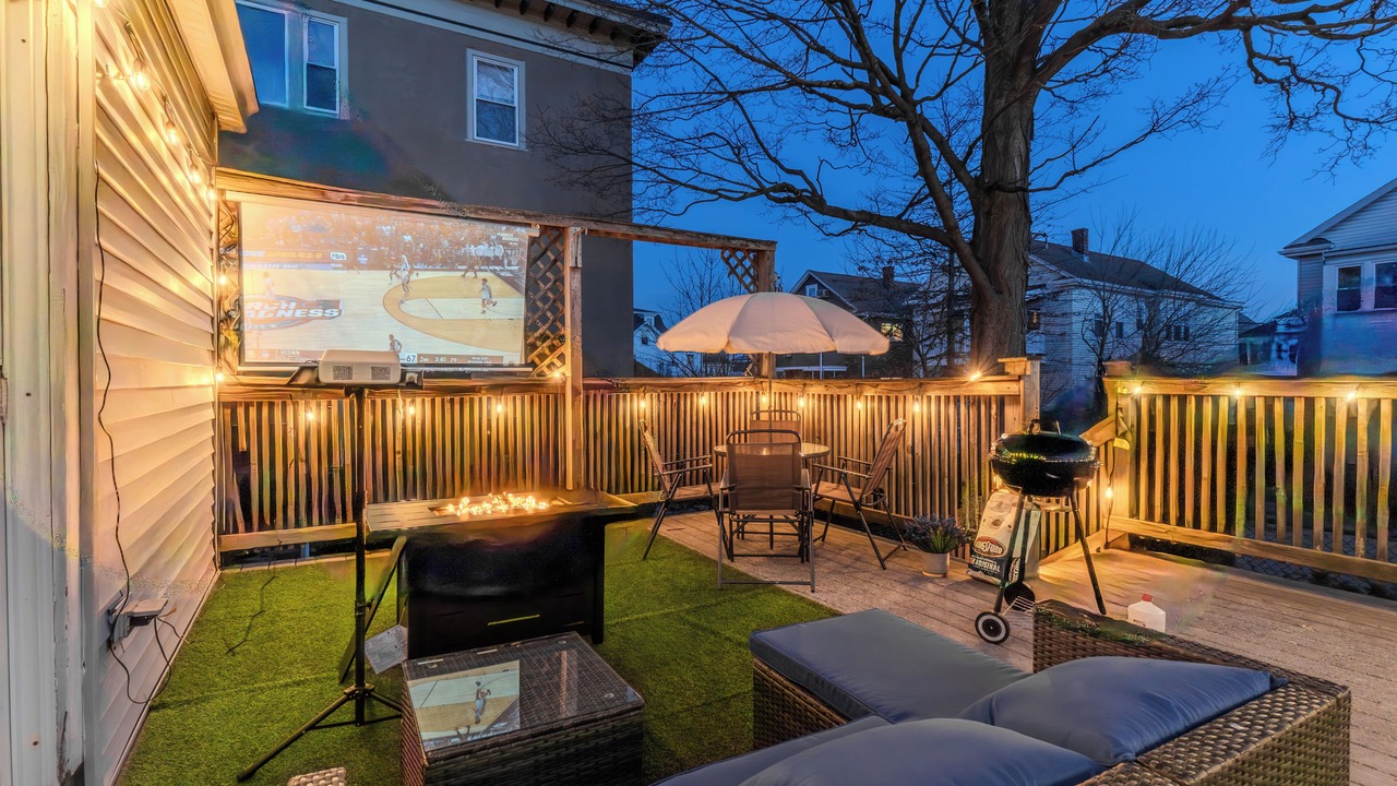 Photo of Outdoor in South Medford