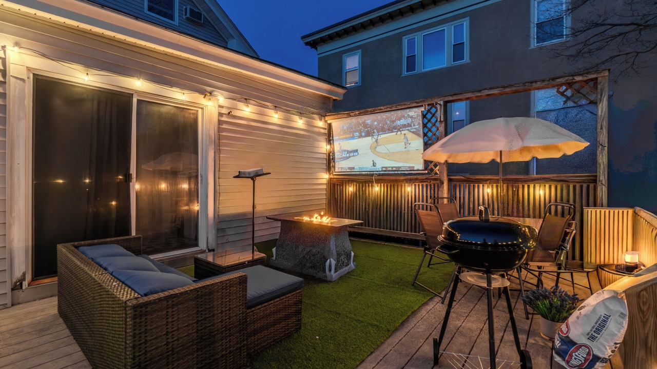 Photo of Outdoor in South Medford