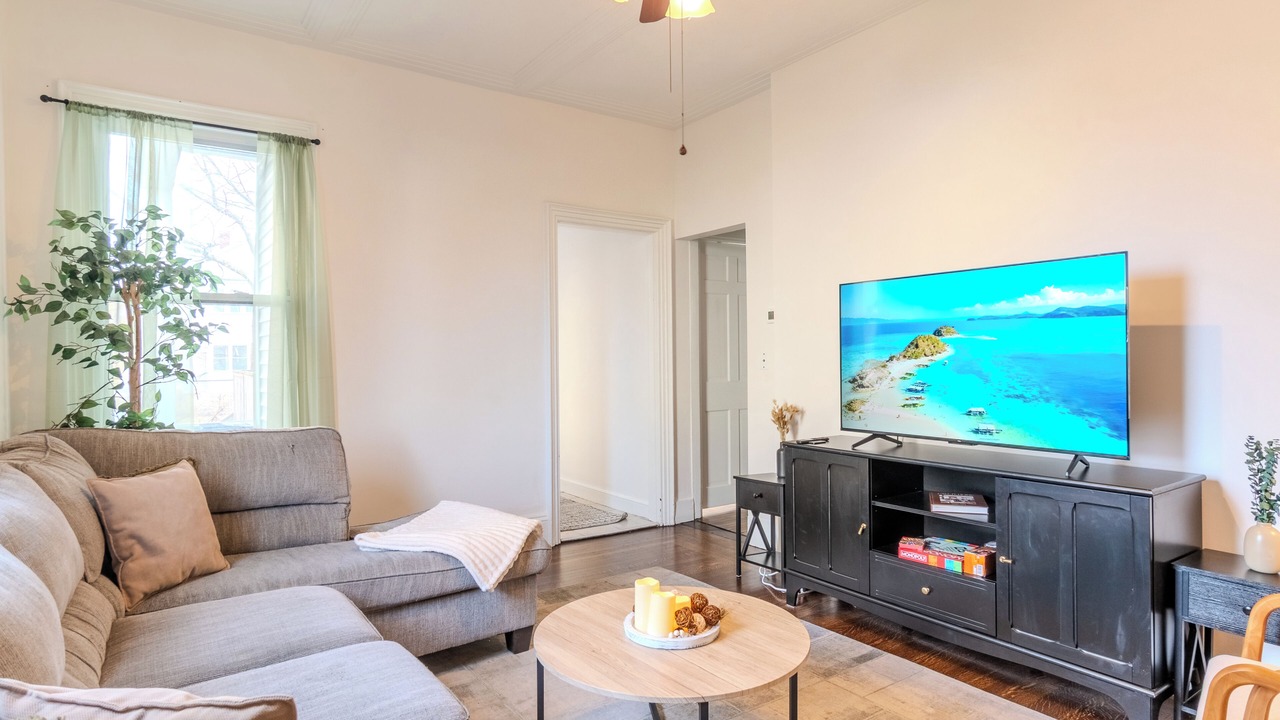 Photo of Livingroom in South Medford