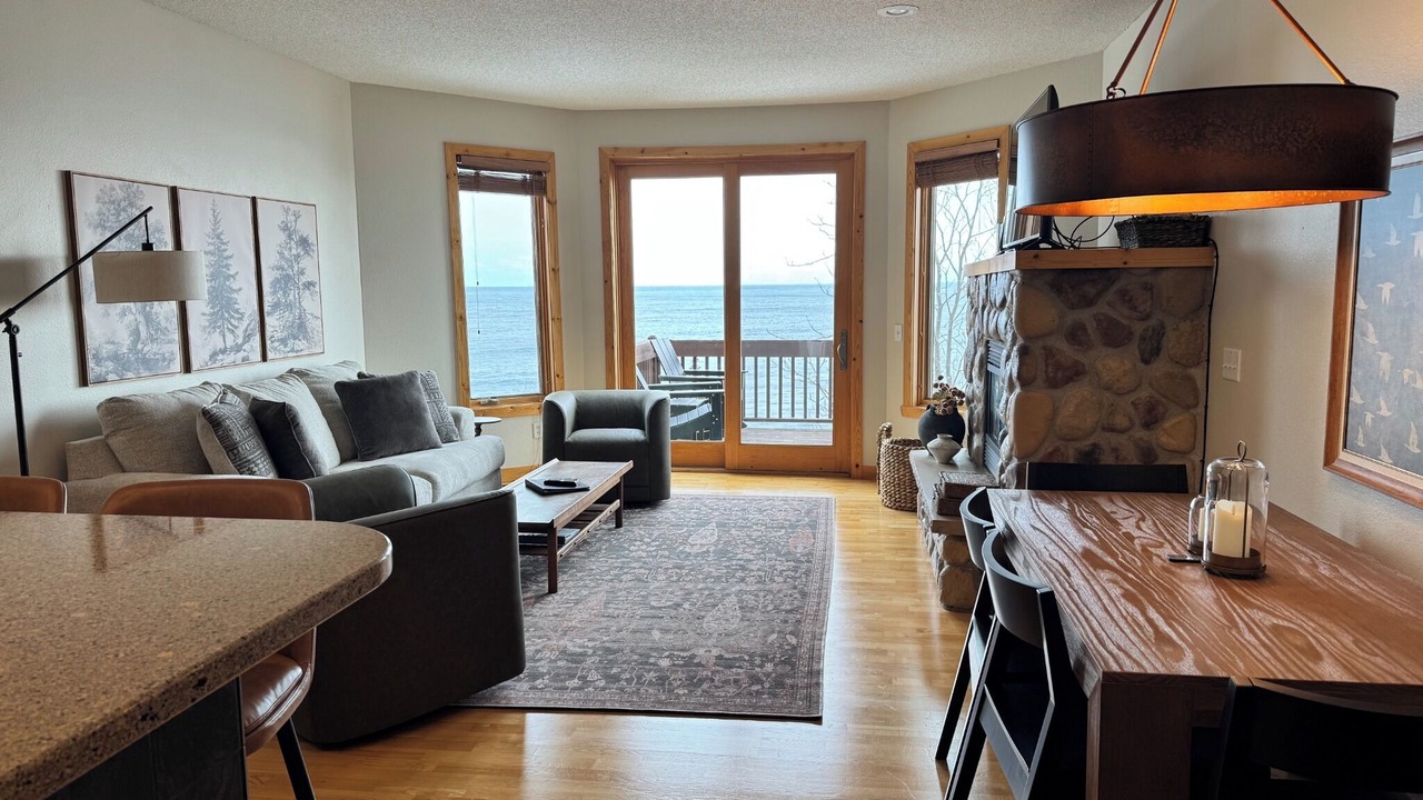 Photo of Livingroom in Beaver Bay