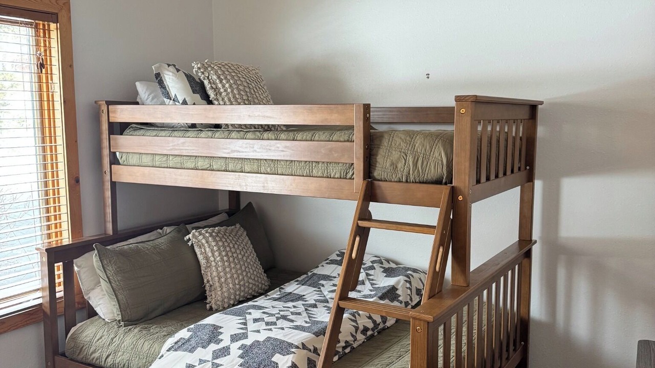 Photo of Bedroom in Beaver Bay