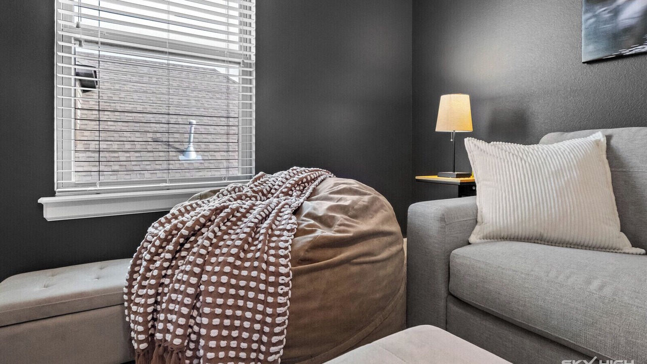 Photo of Livingroom in Bentonville