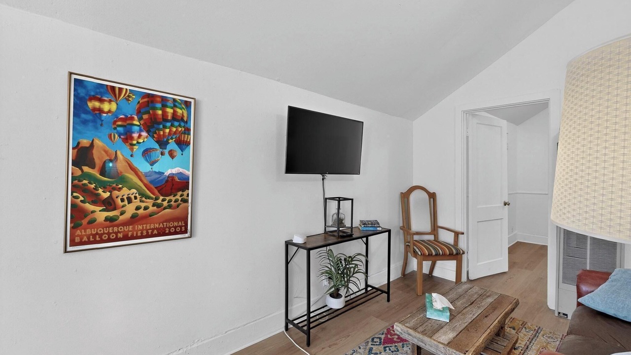 Photo of Livingroom in Downtown Albuquerque