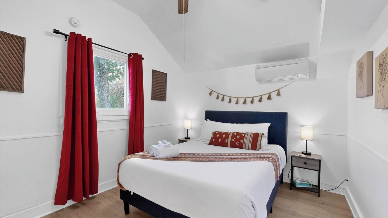 Photo of Bedroom in Downtown Albuquerque