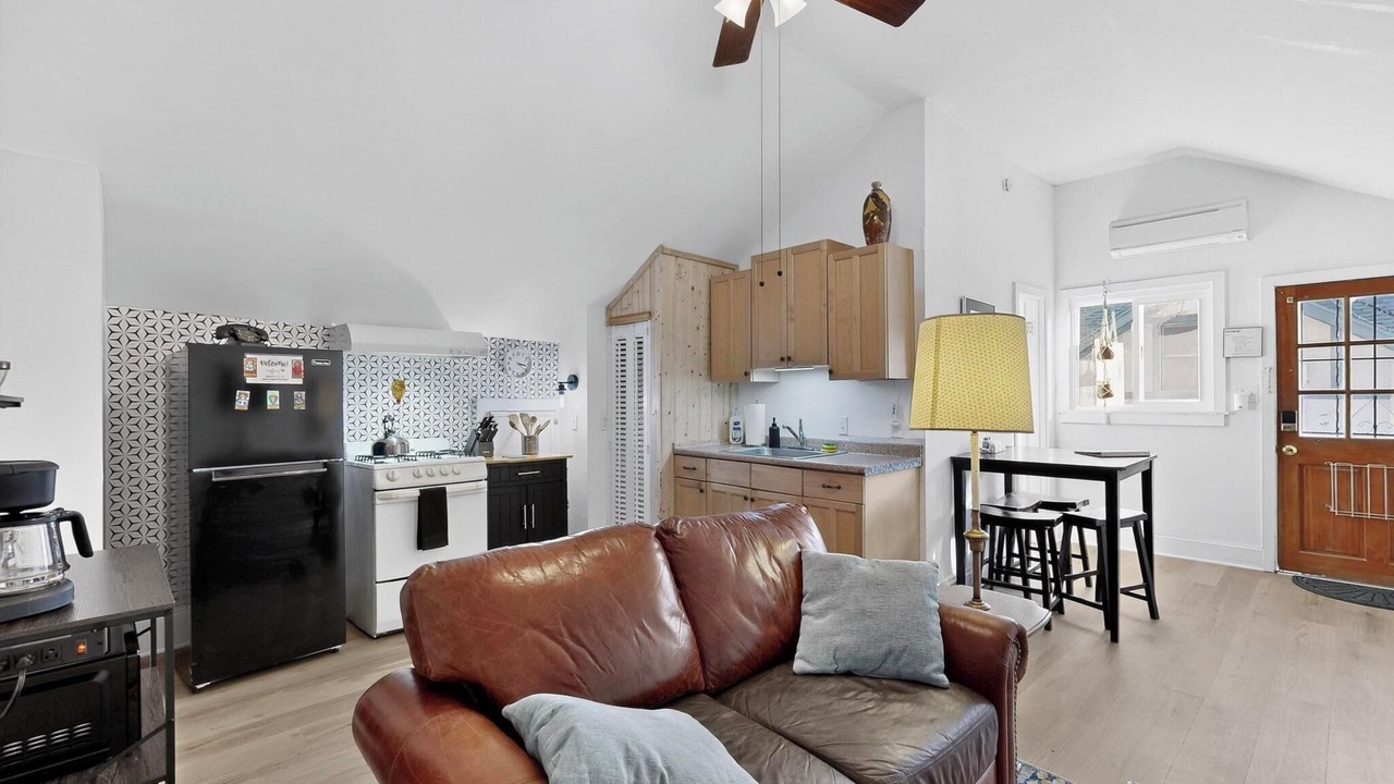 Photo of Livingroom in Downtown Albuquerque
