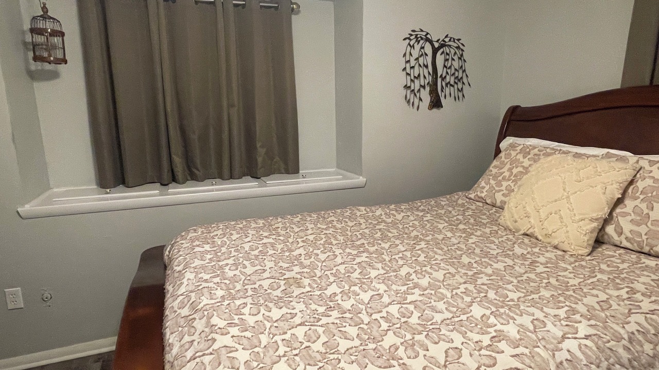 Photo of Bedroom in Moore