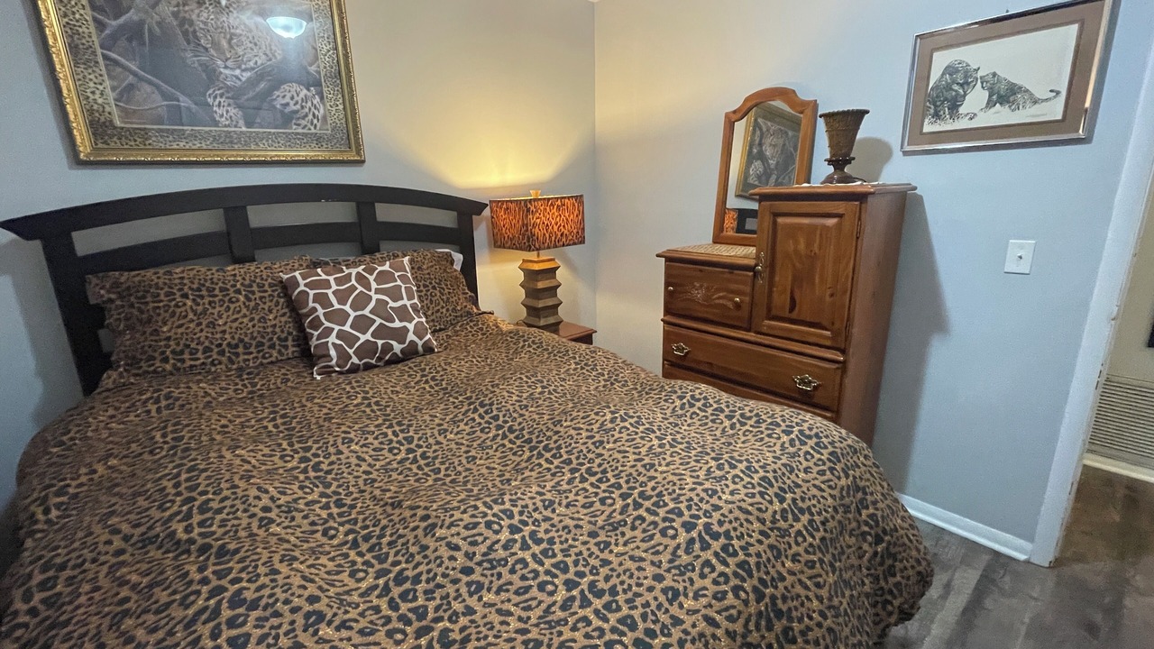 Photo of Bedroom in Moore