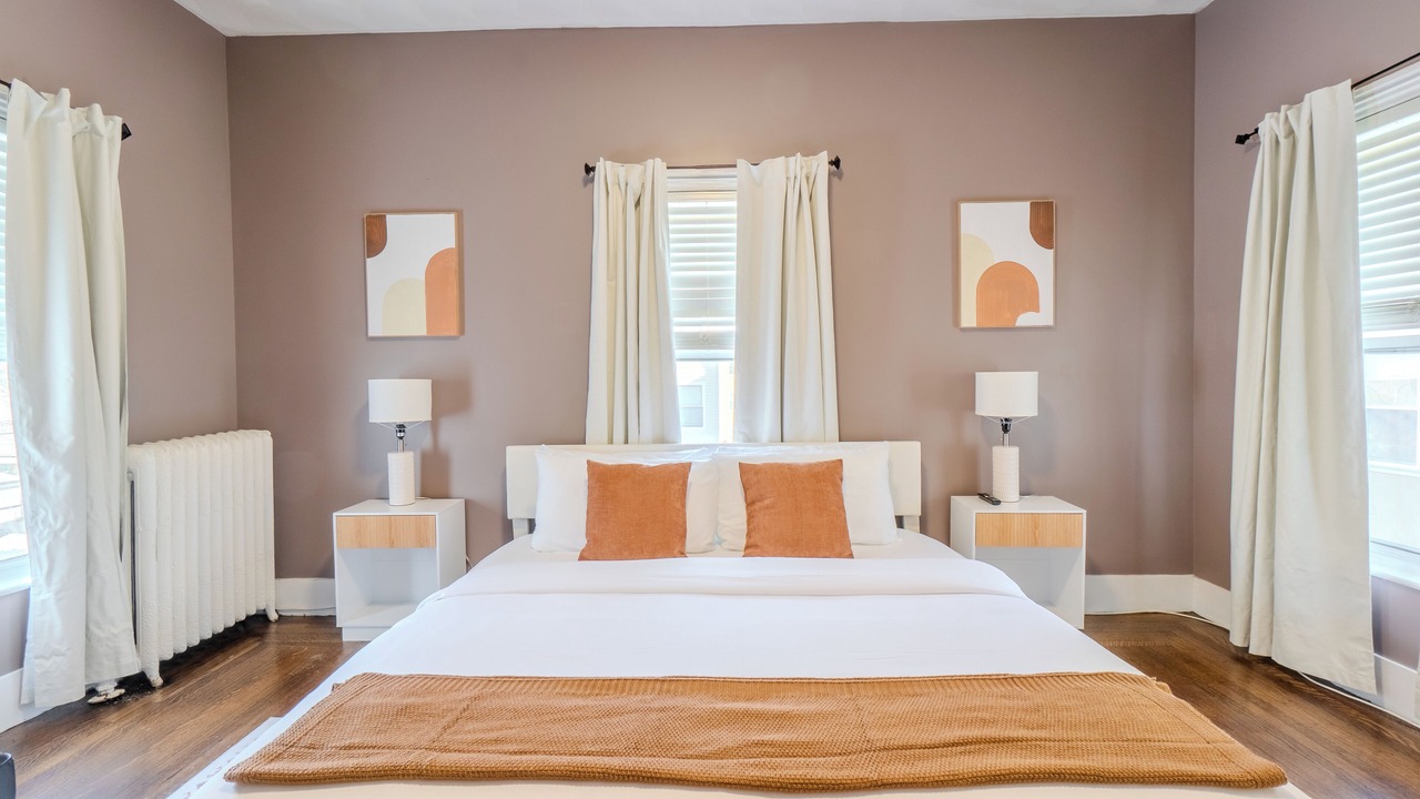 Photo of Bedroom in South Medford