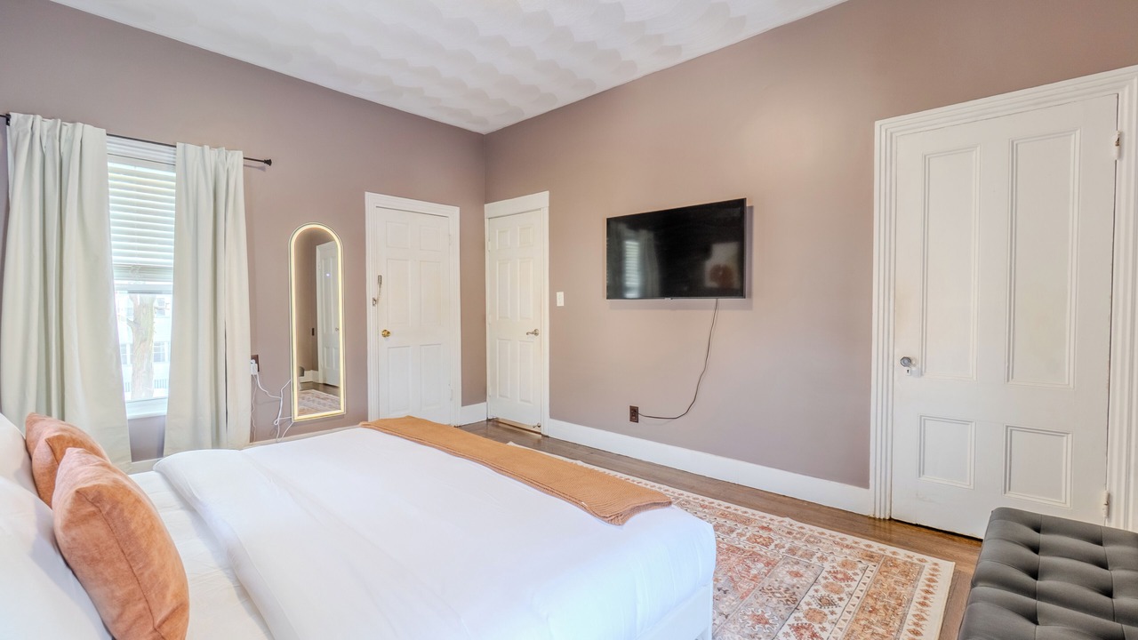 Photo of Bedroom in South Medford