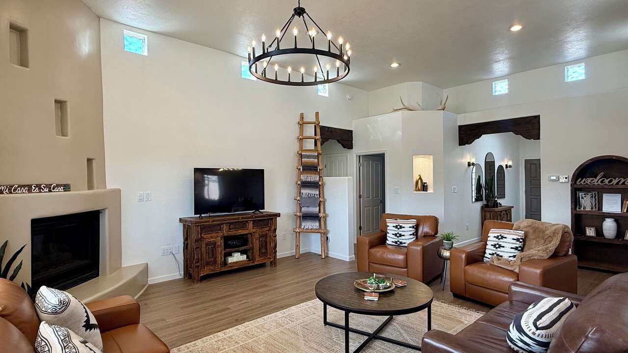 Photo of Livingroom in Rio Rancho