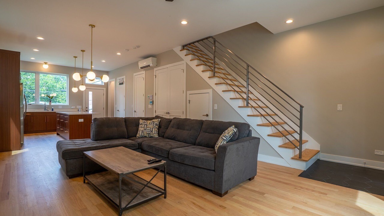 Photo of Livingroom in Woodlawn