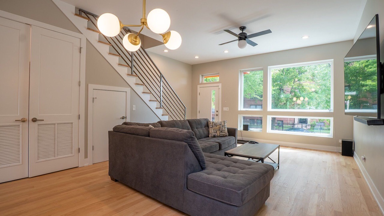 Photo of Livingroom in Woodlawn