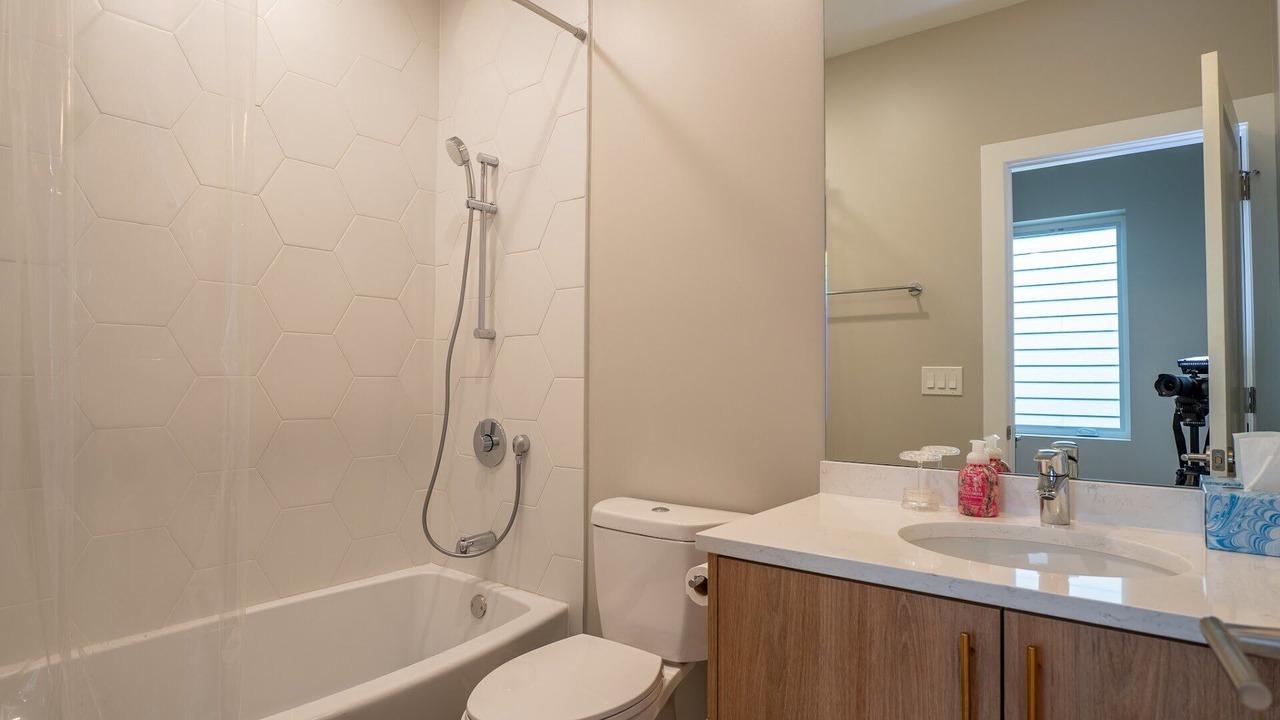 Photo of Bathroom in Woodlawn