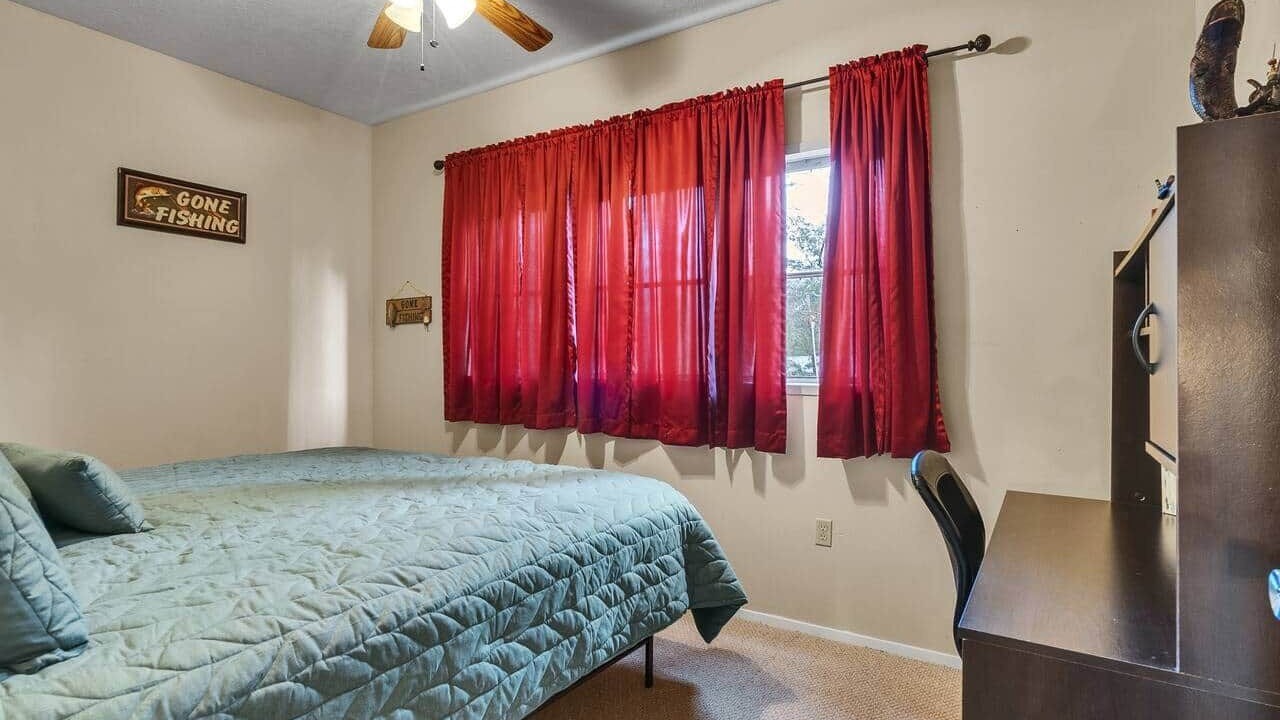 Photo of Bedroom in Jasper