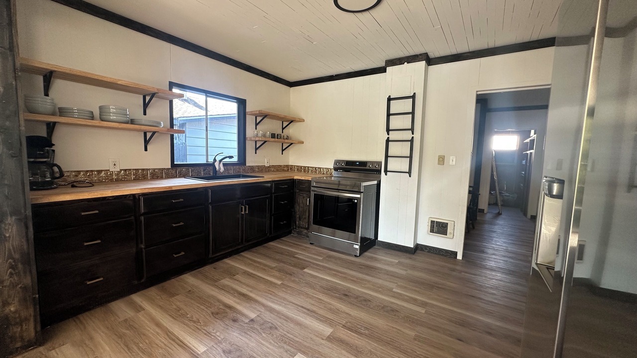 Photo of Kitchen in Lakeside
