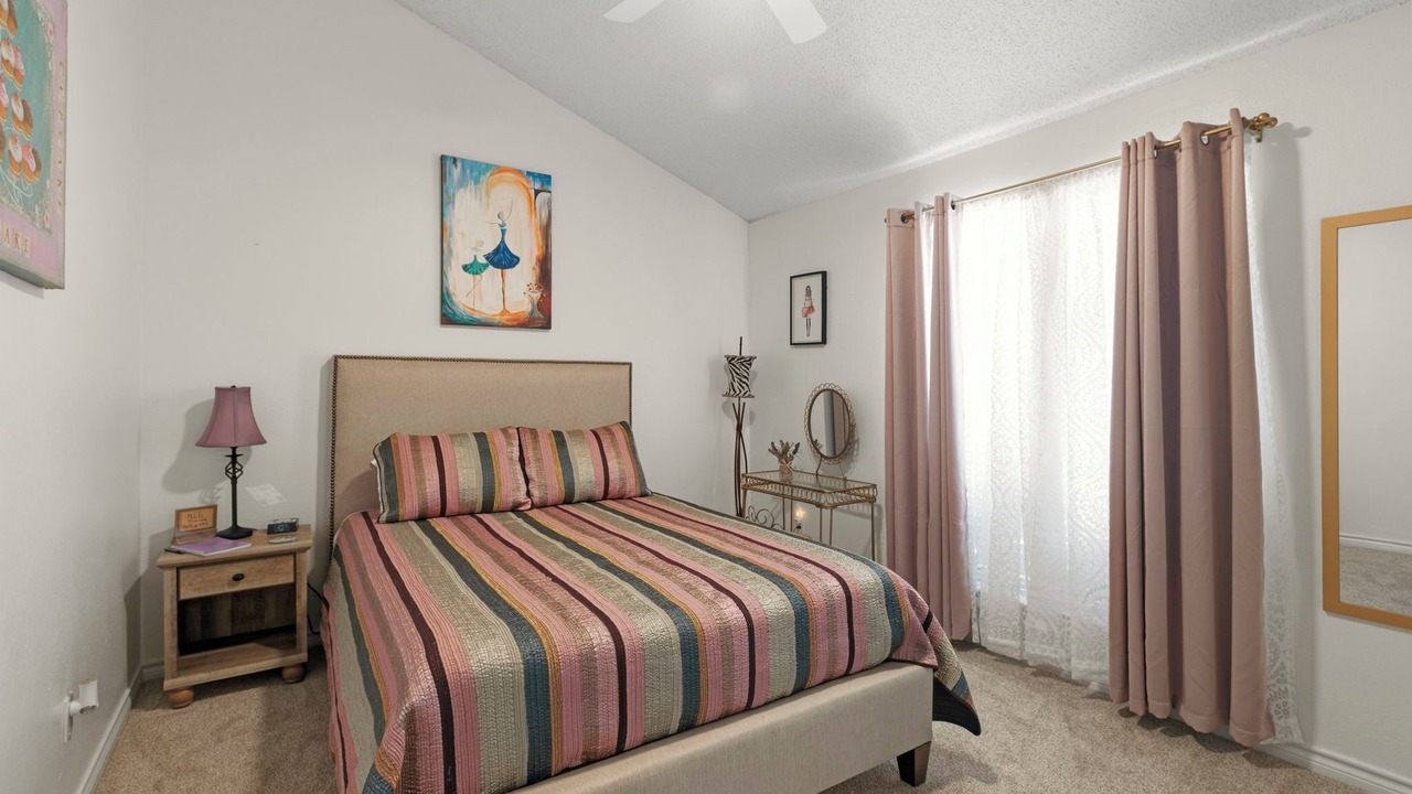 Photo of Bedroom in Buckingham