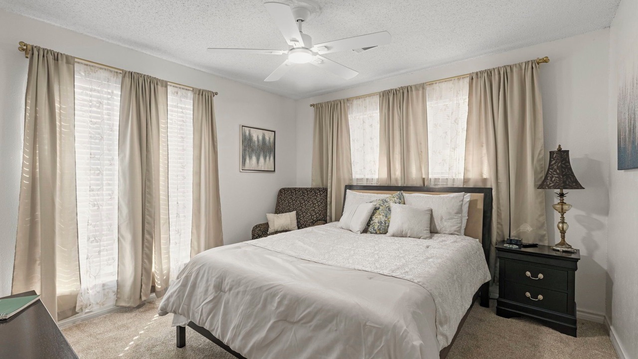 Photo of Bedroom in Buckingham