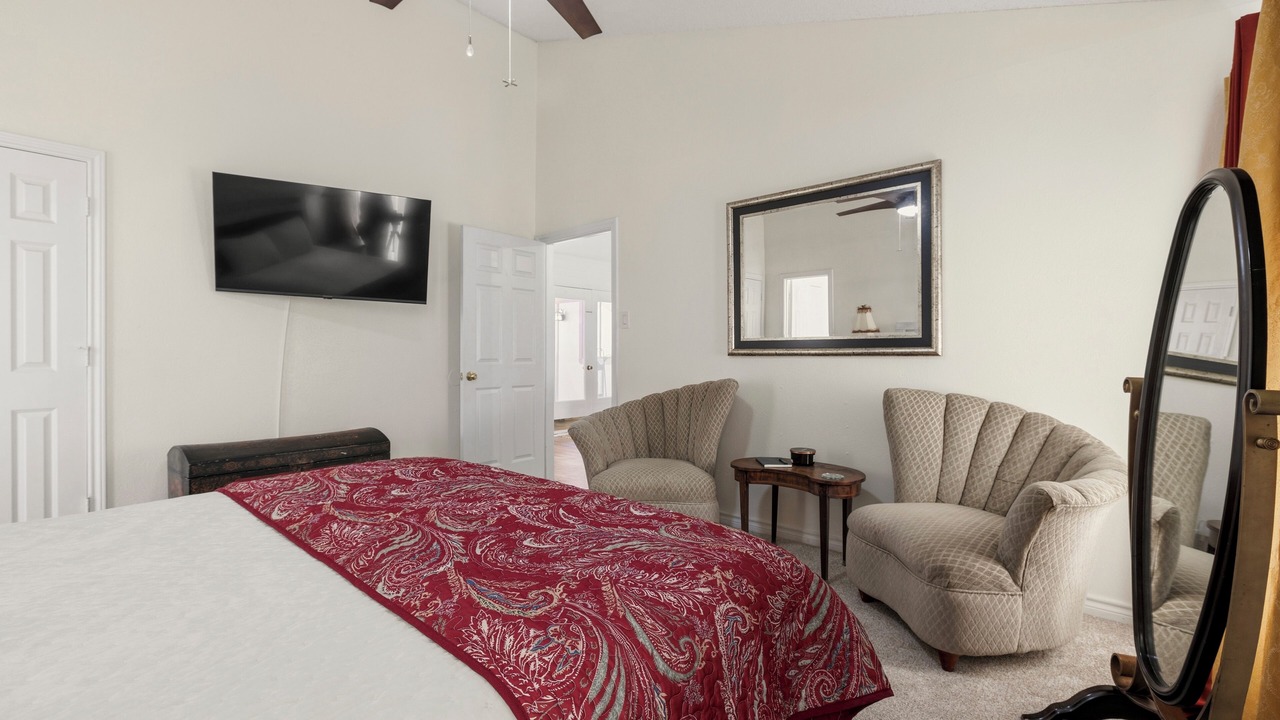 Photo of Bedroom in Buckingham