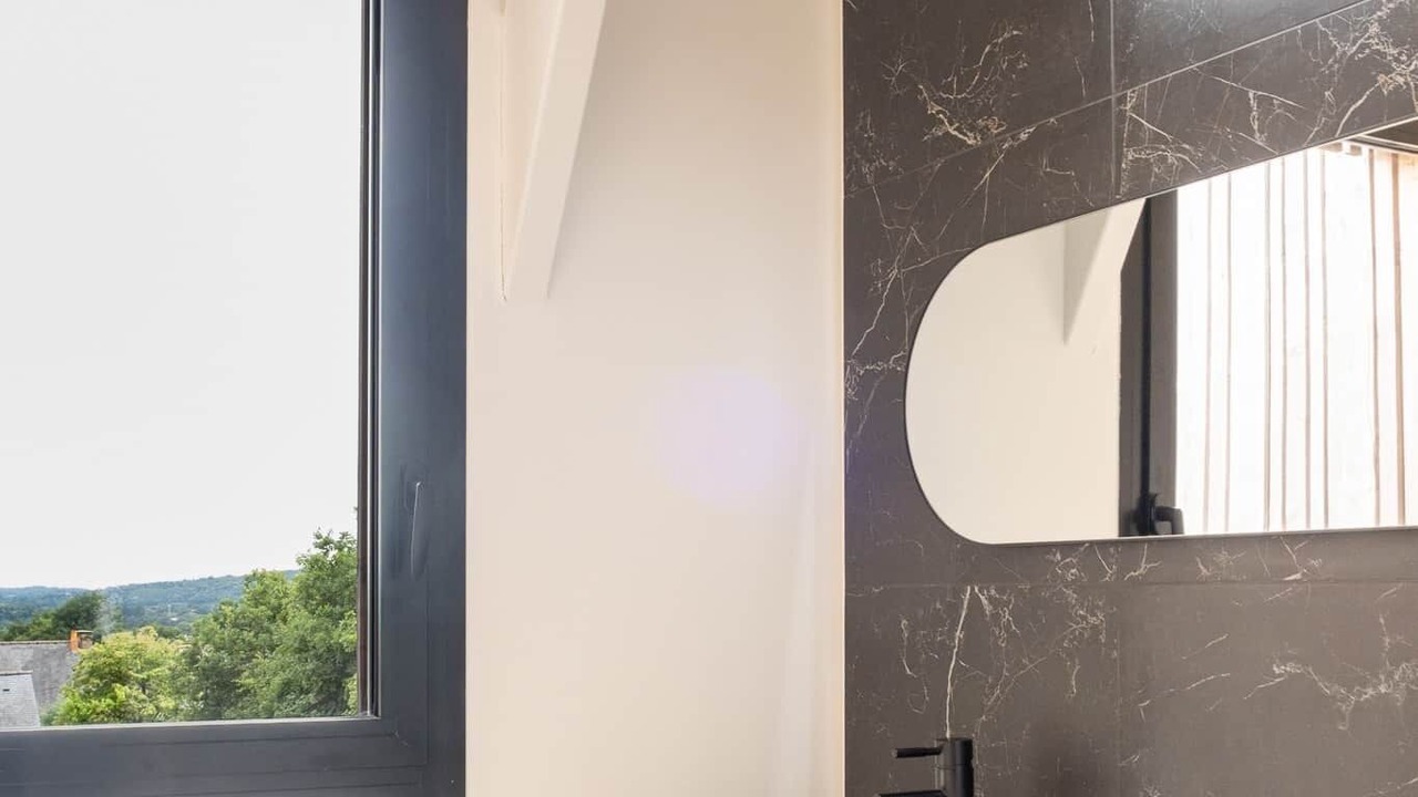 Photo of Bathroom in Guichen