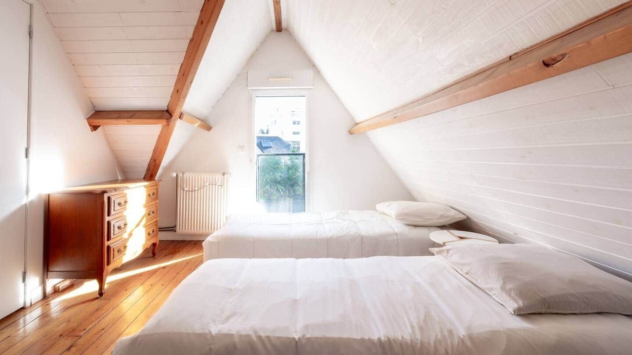 Photo of Bedroom in Quartier Francisco-Ferrer - Landry - Bourgeois - Poterie