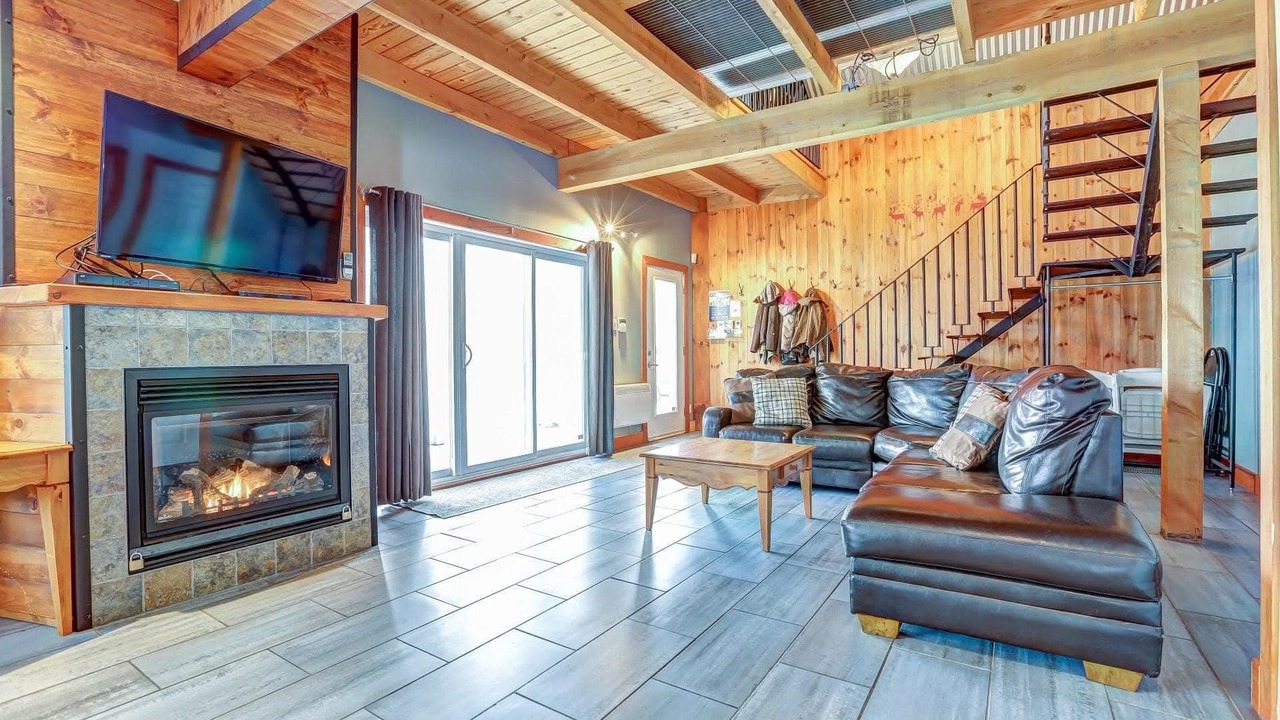 Photo of Livingroom in Saint-Michel-des-Saints