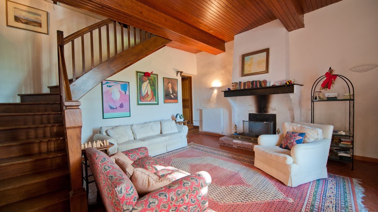 Photo of Livingroom in Saint-Victor-Rouzaud