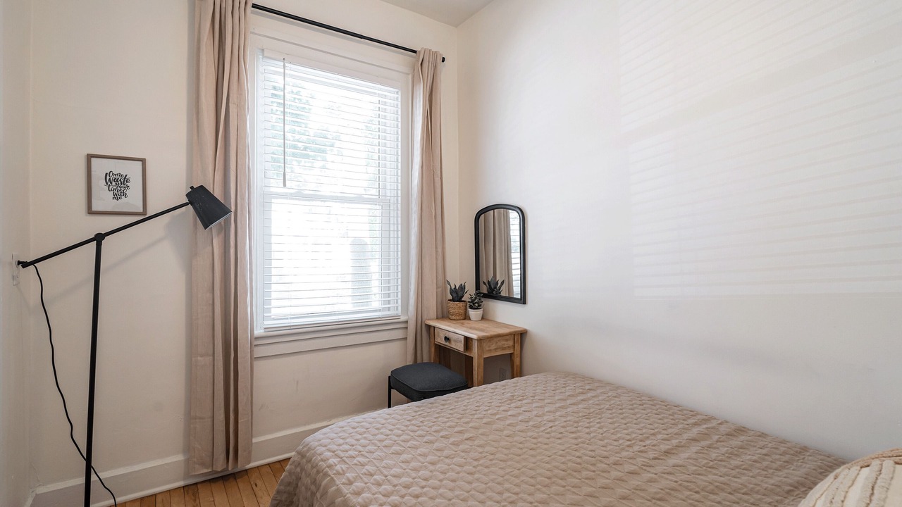 Photo of Bedroom in Lower East Side