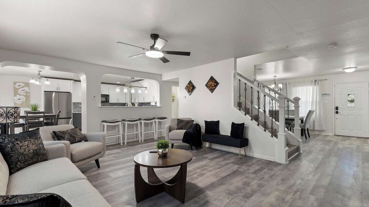 Photo of Livingroom in Wetmore