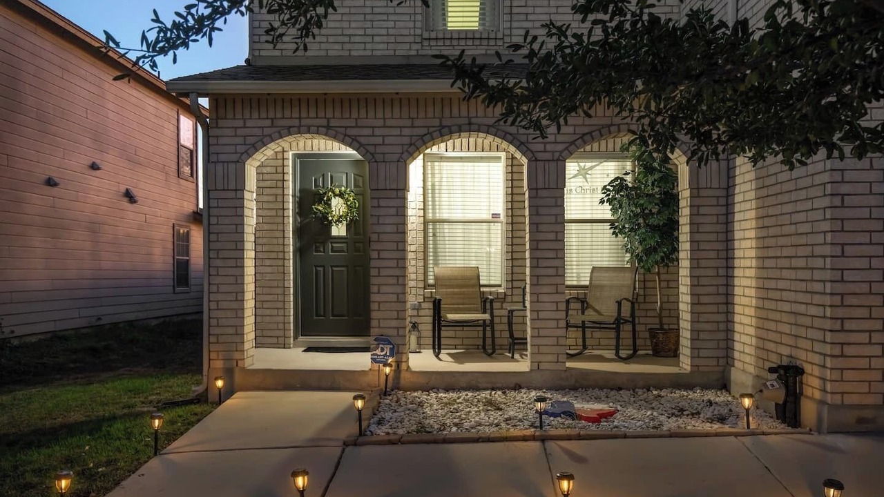 Photo of Patio Balcony in Wetmore
