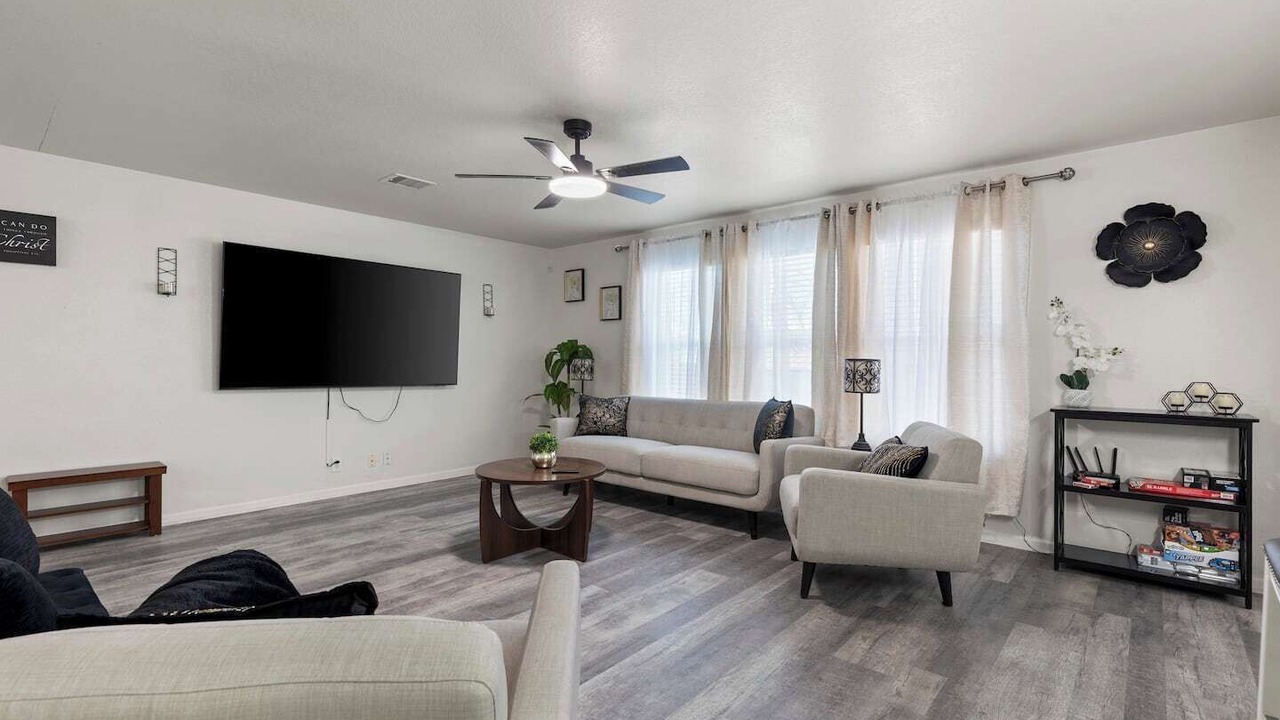 Photo of Livingroom in Wetmore
