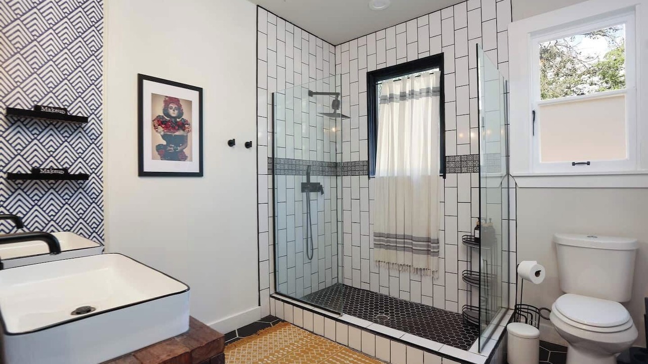 Photo of Bathroom in Near East Side