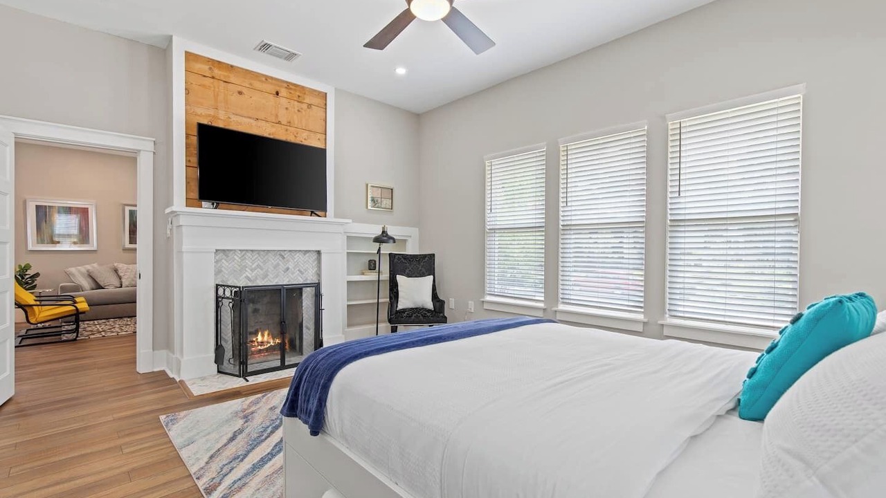 Photo of Bedroom in Mahncke Park
