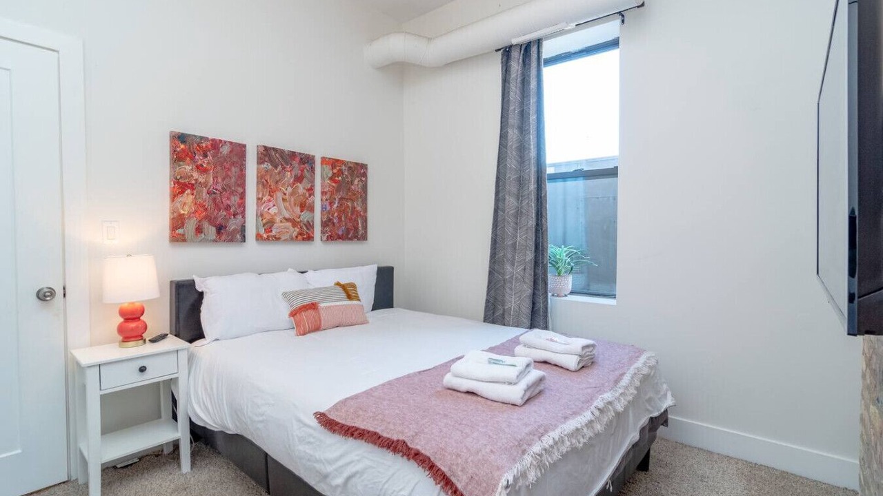 Photo of Bedroom in Near South Side